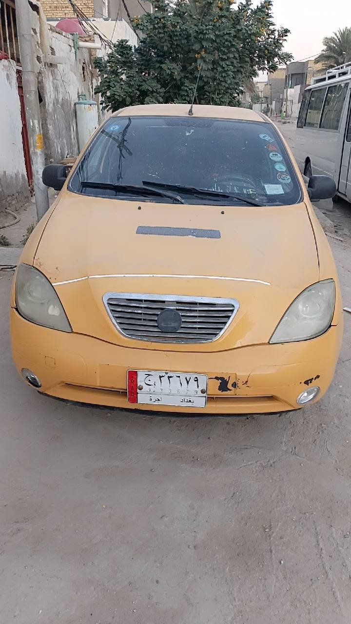 طيبه ٢٠١٤ مكينه حاويه تبريد ثلج تايرات جدد حداديه جديده السعر ٣٠ وبيه مجال مكلف بالنشر الشراي يتصل *********** مكان ديوانية
