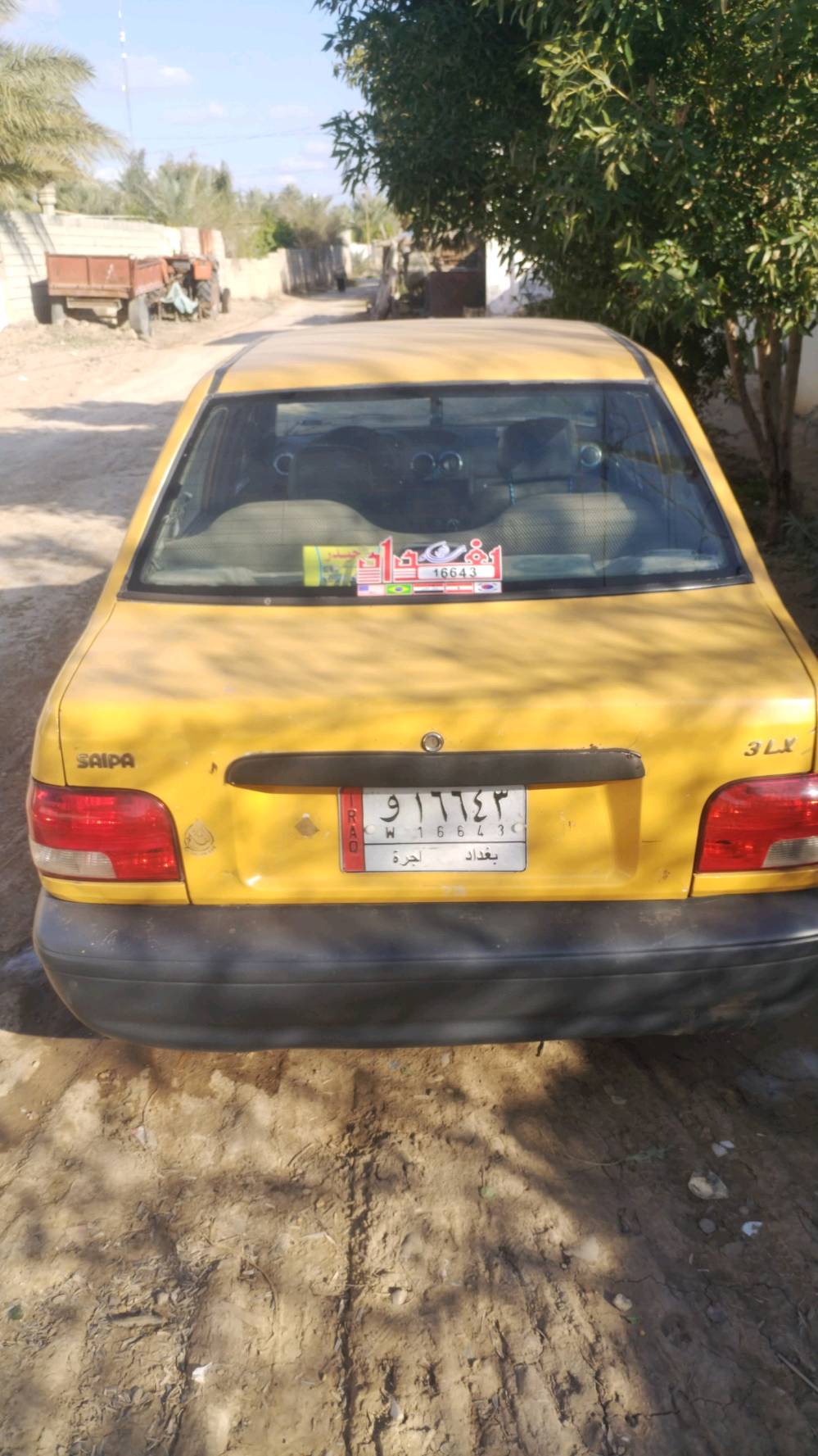 السياره موديل 2014 كير ومكينه وكلچ مكفول تبريد وتدفئة شغال هيئة وغرامة مصفرة موقع السياره بغداد الشعب 