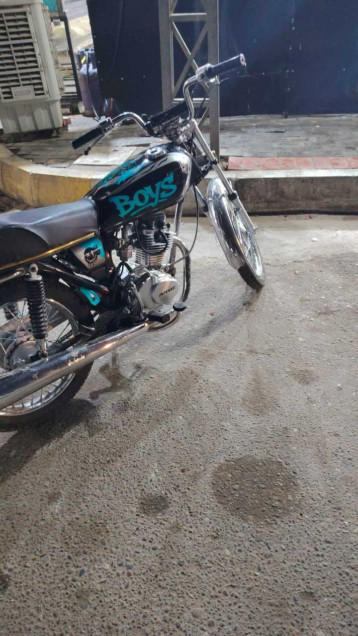 سلام عليكم اربعه كير تعميركلك مكفوله لبيع صار سبوع معمره كربلاء الحر مكاني ٦٥٠ وبيه مجال قليل ***********
