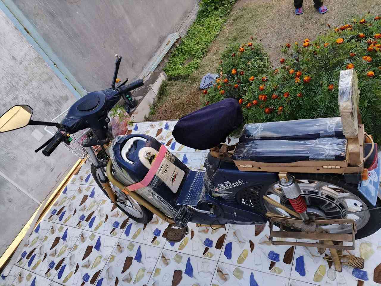 السلام عليكم . 🇮🇶 
موطور شحن للبيع.  #النوعيه( الاخوين ) 
#بطاريات قبل ثلاث اشهر شديتهن يقرن 9 نص 
#السعر/ قيم بالي يرضي الله واخذ 🫱🏽‍🫲🏻 #التواصل/*********** رقمي + بي واتساب 😍
