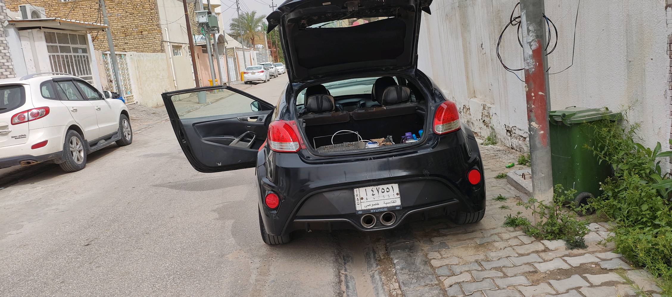 مكلف مكلف مكلف بالنشر للبيع أو مراوس..
سيارة ڤولستر كير عادي 7 نمَر وارد أمريكي مكينه 1600gdi تربو فول عدا الفتحة  .. 

ملاحظة/ ولا قطعة بيها مبدلة + بيها صبغات بسيطة جداً.. 

موديل 2013  رقم قادسية.. 
گير
مگينه
حدادية يوم 9 برمضان بدلتها
تبريد 
خيرررررررررر من اللَّه.. 
سنوية منتهية مكانها نجف 
للأستفسار الاتصال على الرقم  ( ***********) 

السعر 72 وبيها مجال للطيبين