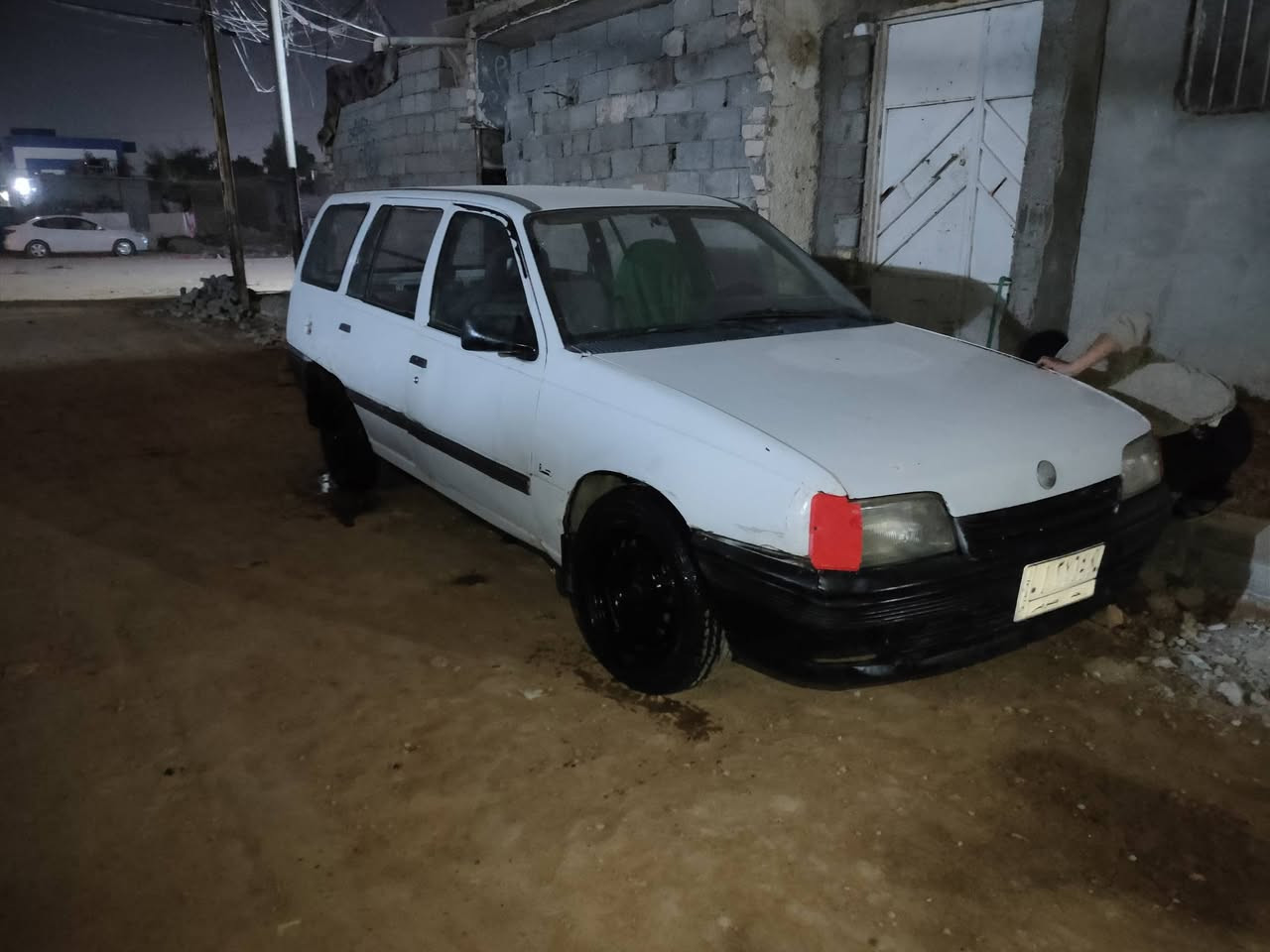 سلام عليكم اوبل كاديت
#مكينه وكير جدد
حداديه حلوه راعيه ماواصله 
دواخل حلوه باتري جديد #سعره 18
وبيها مجال رايد مراوس شعندك نزل
#مكاني #نجف حولي خلف ملعب النجف الدولي 
#رقم الهاتف ***********
