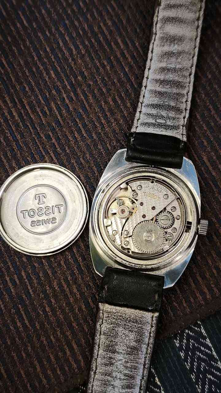 الفخامة لا تحتاج إلى كلامٍ كثير..
Vintage Swiss Elegance
Tissot Seastar 17 Jewels
أصالة… أناقة… وتاريخ على معصمك.

للتواصل والإستفسار:
تواصلوا معنا على الخاص
أو على:
*********** (الواتساب مثبّت في الصفحة)
تليجرام/ drwatchee
