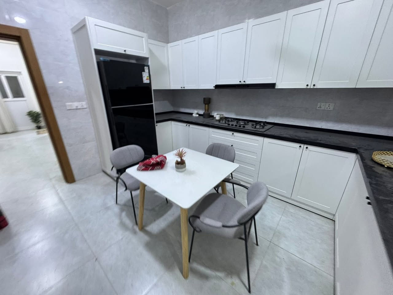 🏕للبيع دار في مجمع المرتضى السكني 
ادفع مقدمة  51 مليون  فقط مليون 
وتستلم البيت بعد سنة فقط   
مساحة 160متر طابقين  
خريطة مميز وجميله جداً
ثلاث غرف نوم طآبقين

 🔵اكتب /تم/ وتجيك التفاصيل كاملة 🔵

 التفاصيل للاستفسار اتصال او واتس اب
***********☎️
