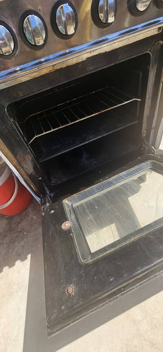 طباخ للبيع السعر ١٠٠ بي مجال النجف حي النصر الله شاهد ولاداخل تصليح ولا ادامه وشغال العيون كلها والفرن والشوايه كله شغال وع الفحص ومايصخم هم والله تجي وتفحص


**إذا كنت صاحب هذا الإعلان وتريد حذفه لأي سبب، رجاءا أرسل رسالة إلى الدعم الفني**