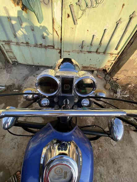 ستوته للبيع اوراق اصولي وكيلها نوار موديل 23 طالعه بل24 بشهر التاسع  عداد الكتروني بلاد مكفوله كفاله عامه الدراجه نضيفه كلش ما اشتغل بيها  السعر خاص اول اتصال عل رقم ***********
