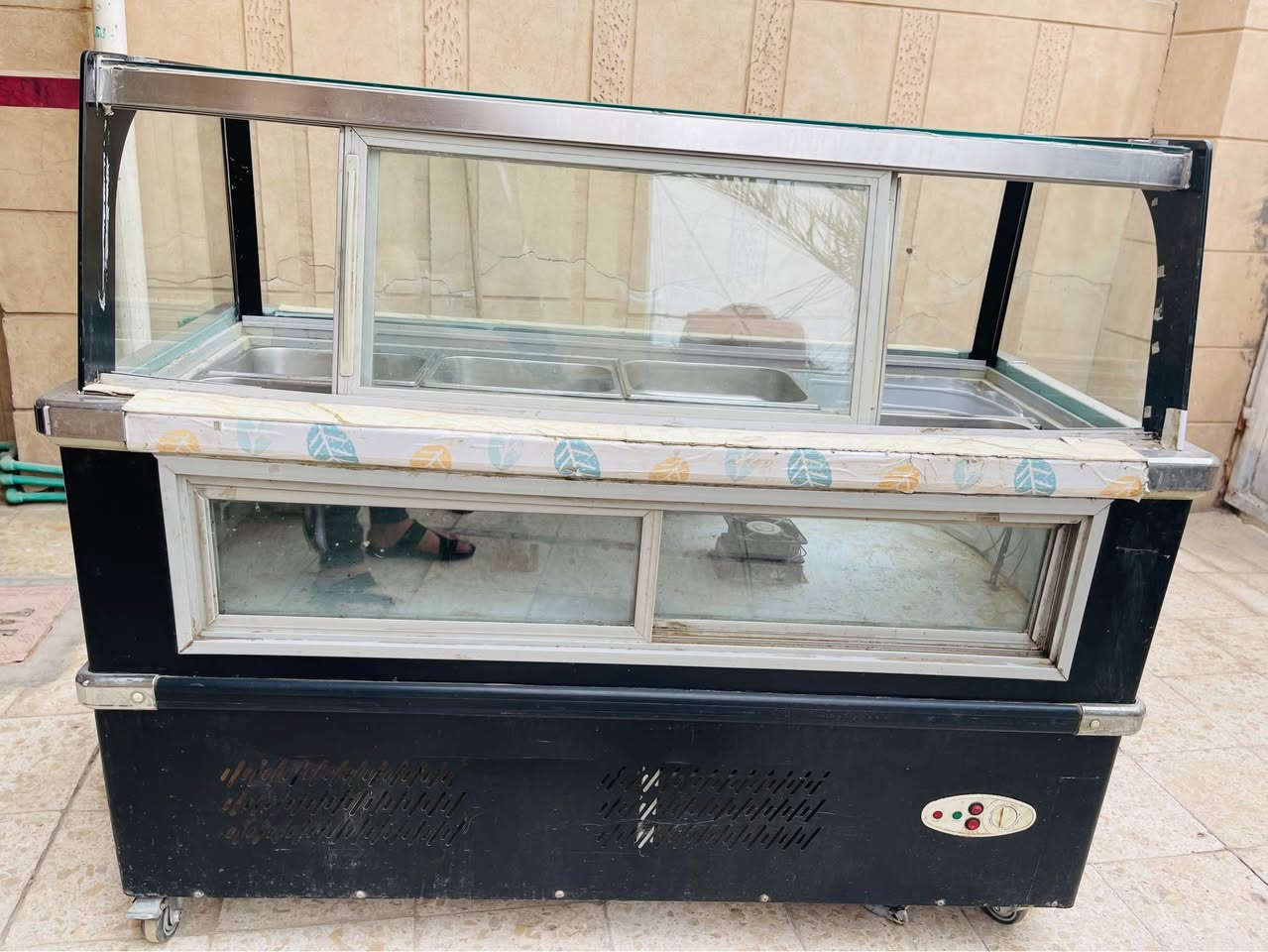 براد مقبلات *********** للتواصل 

السعر 600 الف النجف, العراق
