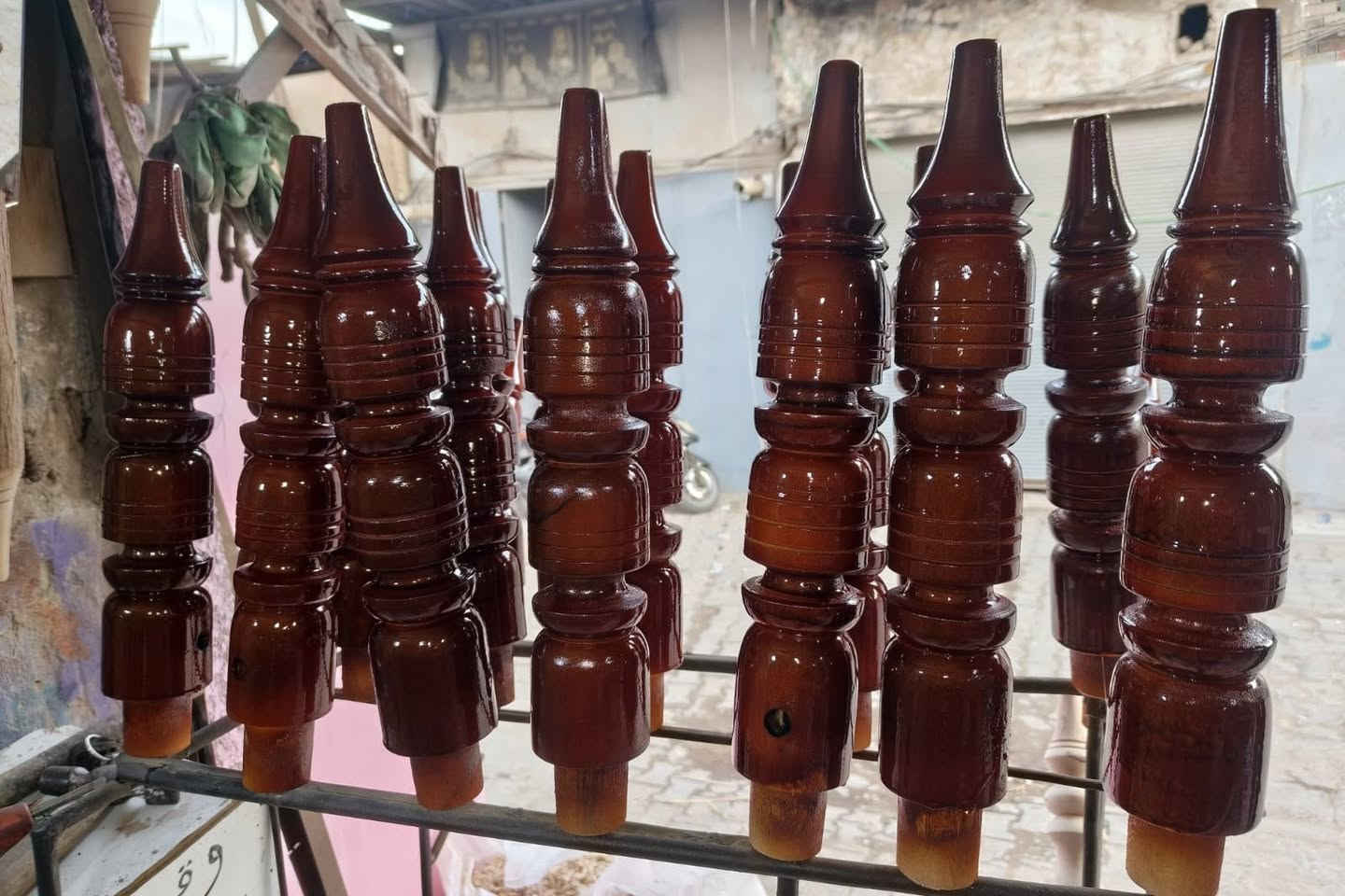 السلام عليكم

لدينا بكارات صفصاف 

حجم 40 سم 

ضمان سنه 

اقل كميه انبيع 50 او 100 قطع 

مراسل ع خاص او اتصل ***********
