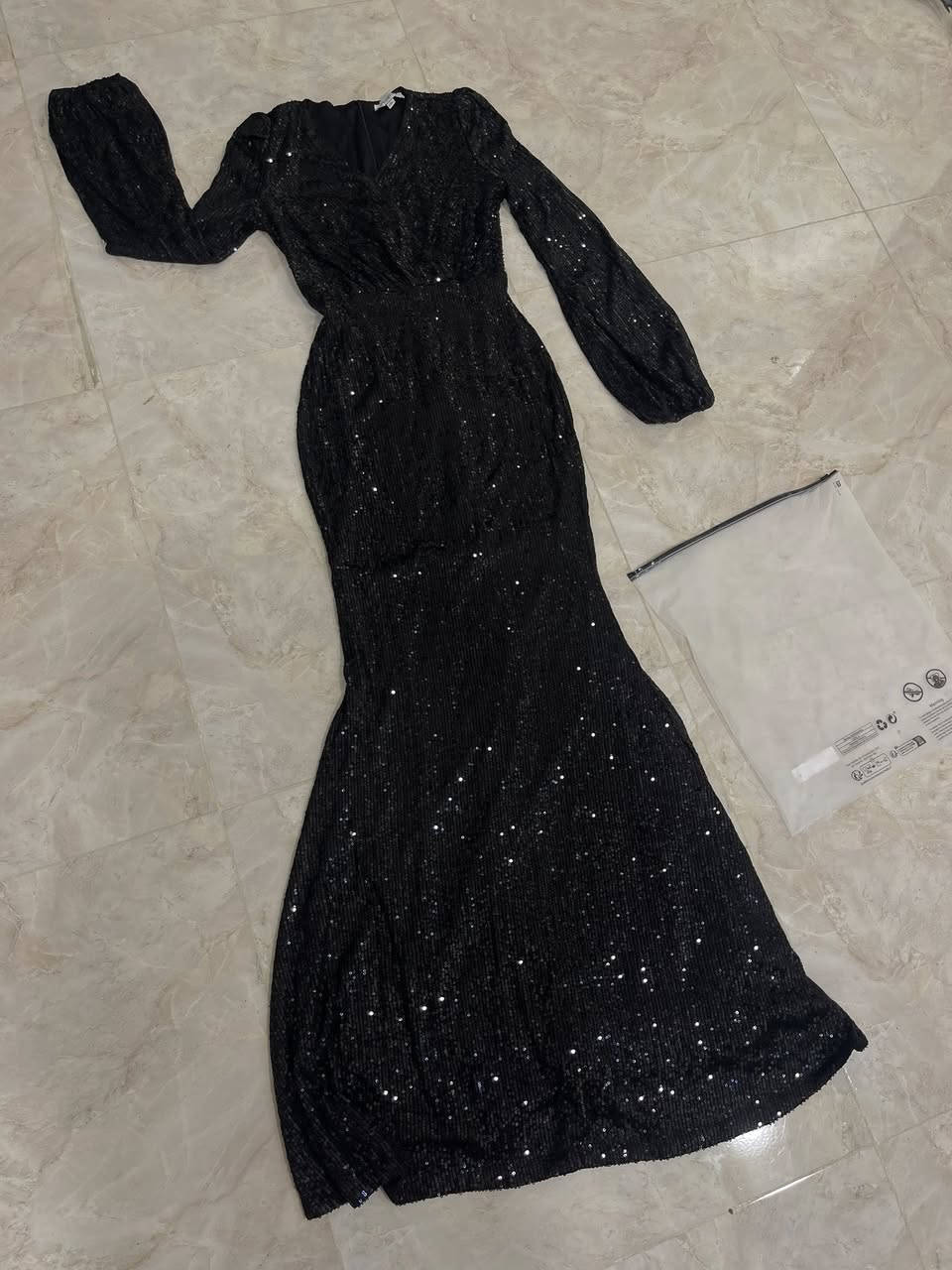 فستان ترتر جديد يخبل ب20 قفل ينحت الجسم نحت باللبس وقياسة فري سايز لحد وزن75


**إذا كنت صاحب هذا الإعلان وتريد حذفه لأي سبب، رجاءا أرسل رسالة إلى الدعم الفني**