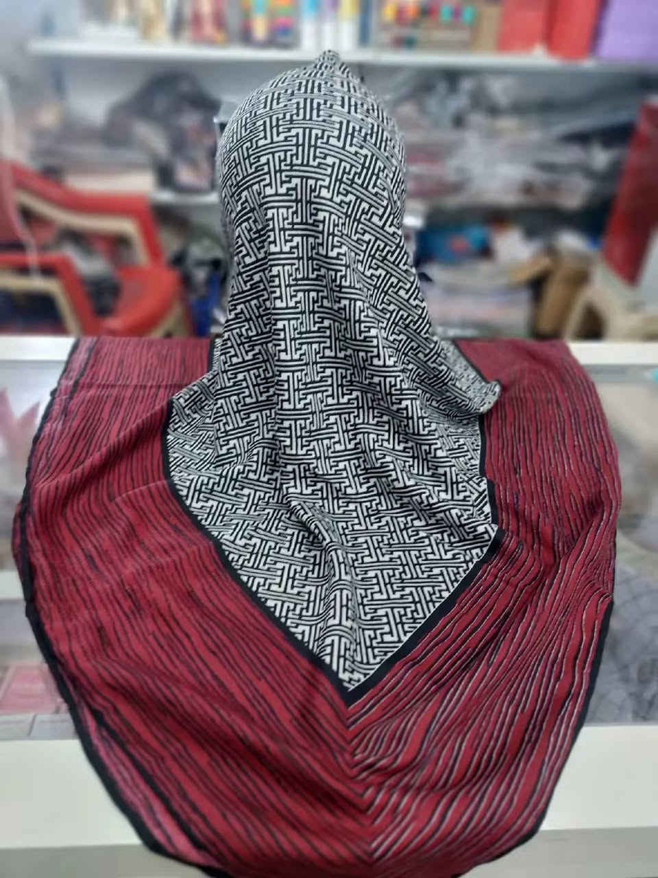 🌙✨ عرض رمضان المبارك ✨🌙
بمناسبة حلول شهر رمضان المبارك…
يسر حجابات وكوزماتيك الهادي أن يعلن عن:
🔥 تخفيضــات 20% على جميع البضائع داخل المحل 🔥
🎁 العرض شامل كل الموجود بالمحل
⏳ العرض مستمر فقط خلال شهر رمضان المبارك
📍 العنوان: بابل – الحلة – البكرلي / الفرع المجاور لمدرسة بردى
📱 واتساب للحجز والاستفسار: ***********
أهلاً وسهلاً بكم… رمضان كريم عليكم 🌙🤍
حجابات وكوزمتك الهادي  
#البكرلي #بابل #الحجابات 
@أبرز المعجبين
