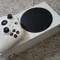 اكس بوكس سيريس اس • مستعمل نظيف • ارما ريفورجر+ميترو