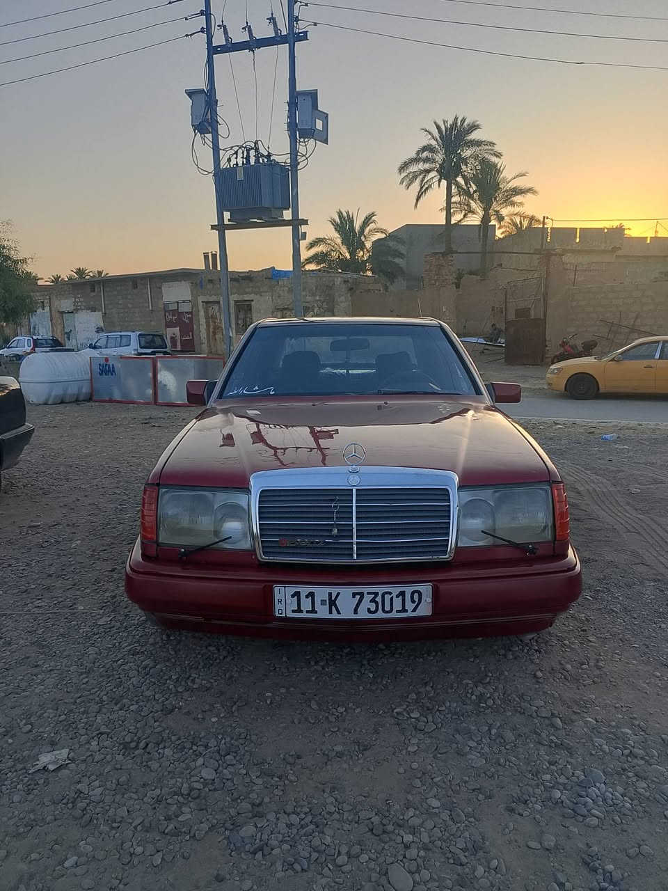 السلام عليكم 
بيع مستعجل السعر 39 
مارسدس دب مديل 87 محدث 92 داخل وخارج رقم بغداد سنوية جديدة مشروع وطني تحويل ثاني يوم مكينة وكير بطة 2500 مكفولات تبريد منضومه جديدة داخل جلد بيجي جامات كهرباء منضومة زينون شمسي جديد صدر امامي خلفي جديد تخم تاير جديد كهربائيات شغالة كلها كشرها جديد سيارة جديدة وجاهزة للاخير تعمير جديد معمر مكاني ديالى لسعدية 
***********

