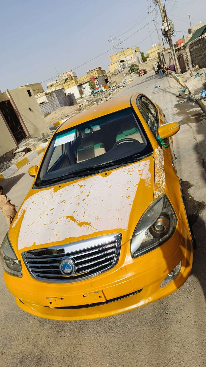 سلام عليكم جيلي موبل 12 رقم بغداد سياره توني مكمله عله أيدي هزه مشط باور باتري دينمو فيت بم كله جديد مكينه كورله 1800 لا تنقيص ولا تبخير سنويه ما صاقطه مصفره سياره مداور باقي بس افتح معامله تحويل تريد أكمله اني وتأخذ وكاله تريد اداور بسمك كبل سياره نقصه كمبريسر وحداديه  مكان ناصريه مركز شراي يتصل ويدلل ***********

