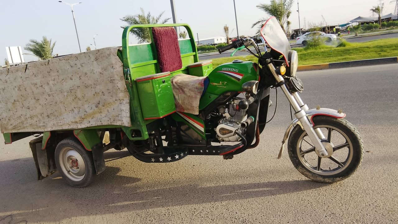 للبيع 23رقم النكليزي السعر 2650 وبيه مجال ***********
