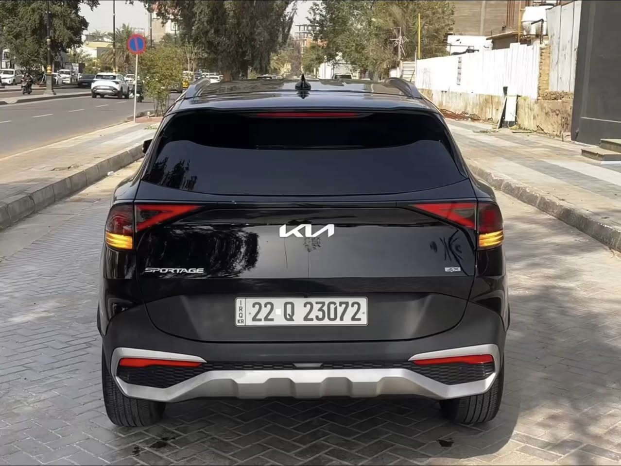 السلام عليكم سبورتج Ex موديل 2024 محرك 2500 المواصفات فول عده الفتحه داخل جلد ابيض صبغ بيه جاملغ فقط بدون دواخل يرباك ستيرن وراجع سستم صور حادث بلمنشور مكان سياره الكاظميه شارع اكد سعر 197 وبيه مجال الاتصال ع رقم ***********
