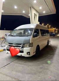 يتوفر خط من بغداد الجديده  الئ جامعه الامام الصادق  ع  07719324171