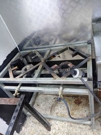 اغرض مطعم للبيع للإستفسار 07703418922