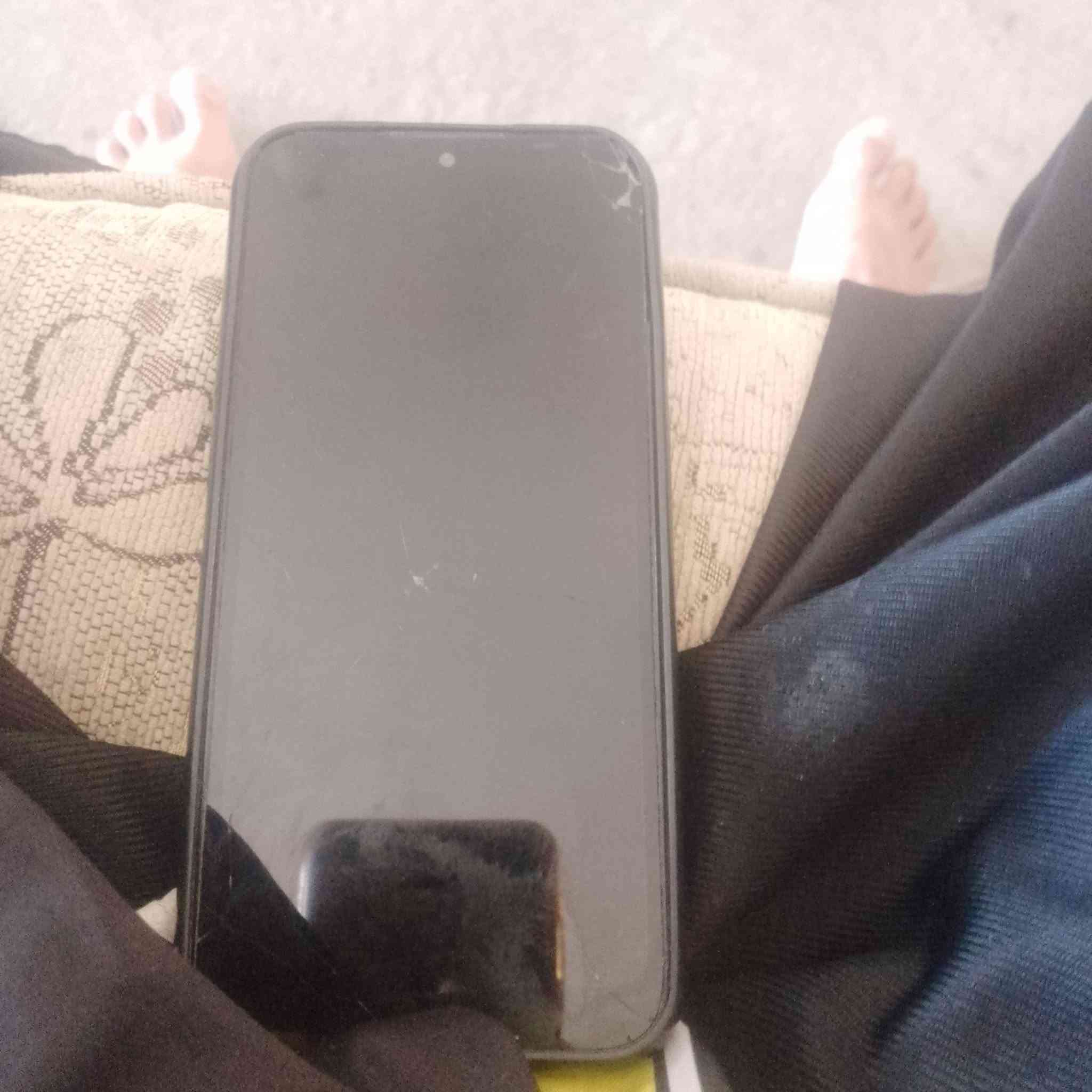 جهاز lnfinix جهاز قوي 90هيرتز شغال جميع العاب 60فريم 

المواصفات جهاز سماعات شغاله مابدل بي أي شي بس ملاحظه مهمه جدا جدا...جهاز شاشه بيه كسر بسيط وايسي يراد تشتري 

اذا ما تشتري لاتراسل رجاء رجاء اني على باب الله 

العنوان بغداد حي جهاد المكاسب 

الرقم... ***********
