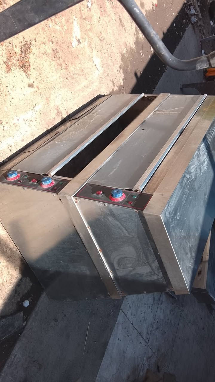 السلام عليكم...عندي حمايه هرميه مال كنتاكي صينيه الصنع  للبيع سعرها400 الف موبايل به واتساب *********** كربلاء شارع أحمد الوائلي
