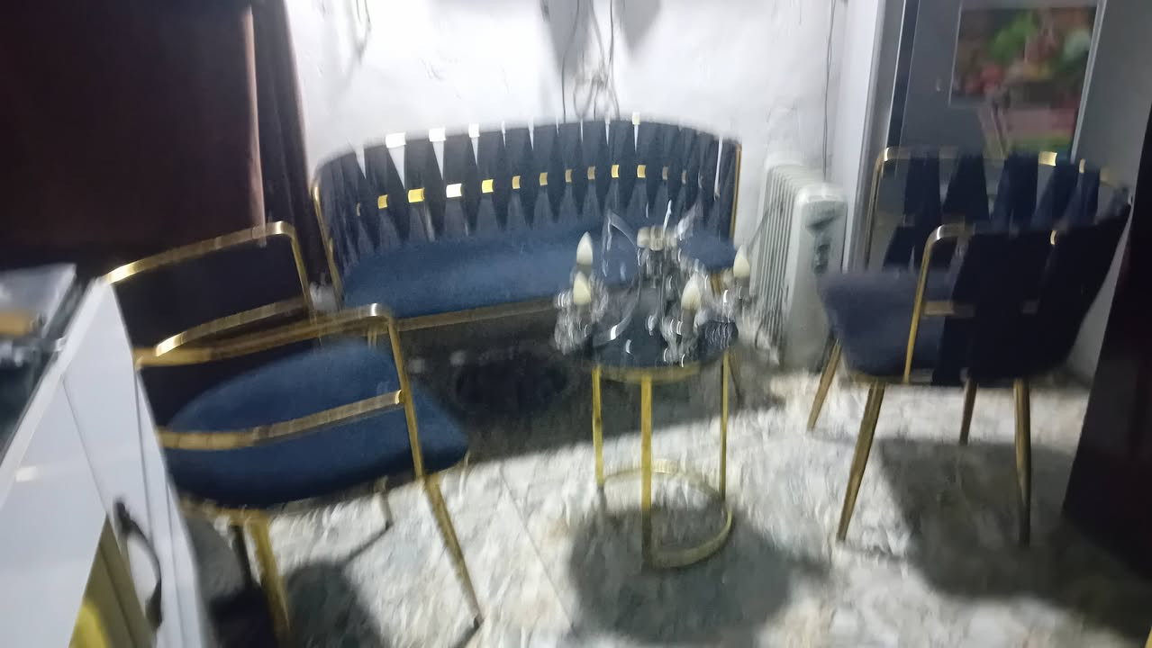 أغراض للبيع اسأل وجاوب ***********بي وتساب بغداد السيديه
