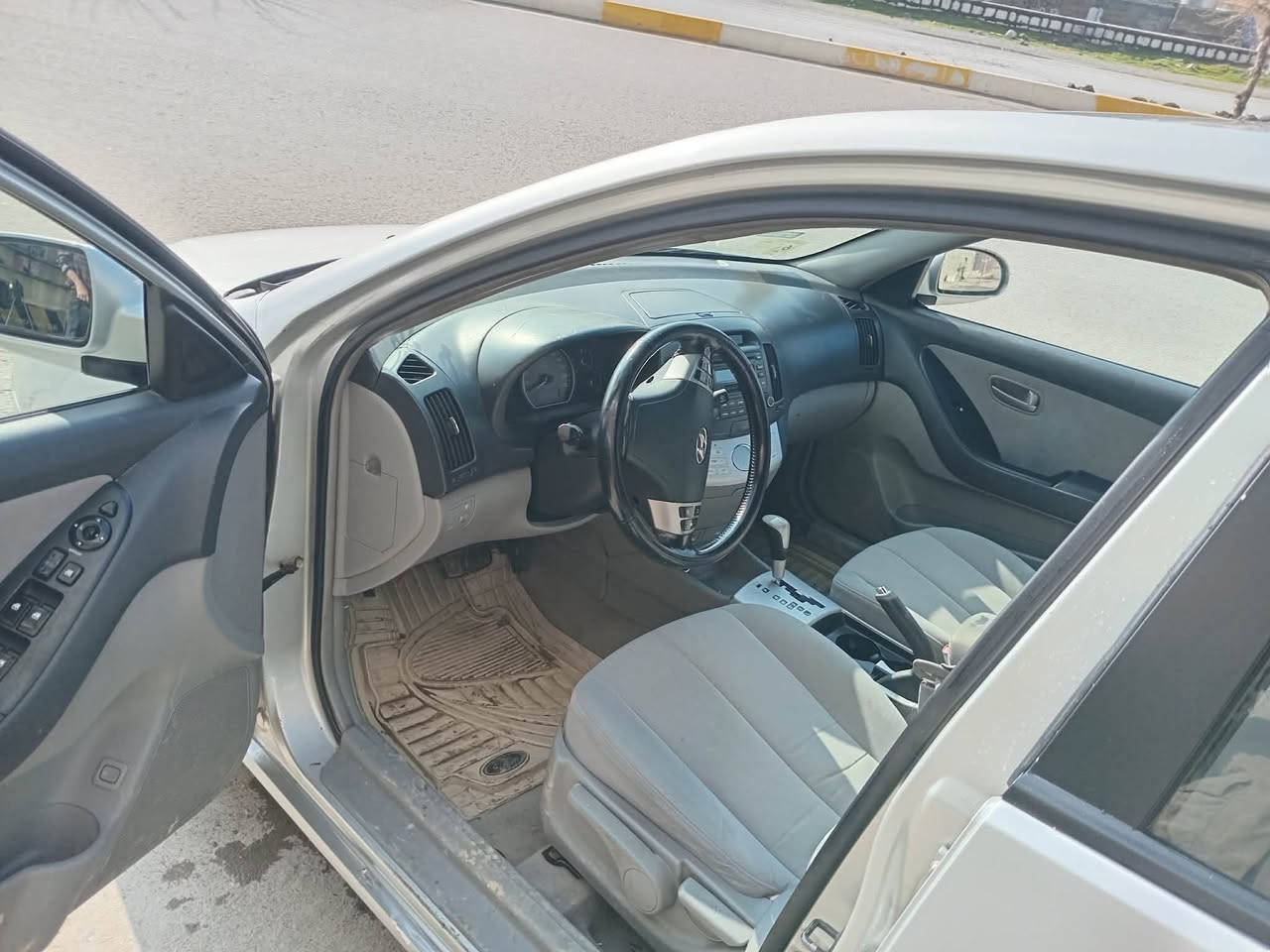 هۆندا ئاڤانتی 2006فول بێ سڵاید
تەبرید بەشەرت ✅

کوشن  و هیتەر✅

ئاوێنە شەفت✅

سەیارەکە نمونیە لەجوانی دەحامی بۆندەحامی وەک و شوشەیە تا وەسفی کەی کەمە  کامل سەقفی وەک و شوشەیە

مەسرەف کراوە✅

سەیارەکە ماڵی دۆستە هیچ حەیب و حالی نیە ✅

گێڕ و مەکینەی بەشەرت✅

دەحم و لێدراوی بەشەرت✅

کارەبای بەشەرت✅

سەقفی بەشەرت✅

شوێن: ڕانیە

0750 108 0810

لەو سایەرە بۆ فەسرەف مەگەڕێ❌
