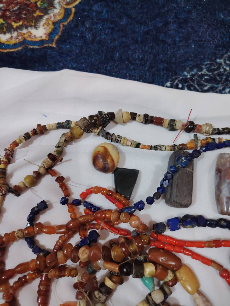 مجموعة احجار قديم  اصلي مو صناعي البيع اليريدهن خاص اني بلخدمه


**إذا كنت صاحب هذا الإعلان وتريد حذفه لأي سبب، رجاءا أرسل رسالة إلى الدعم الفني**