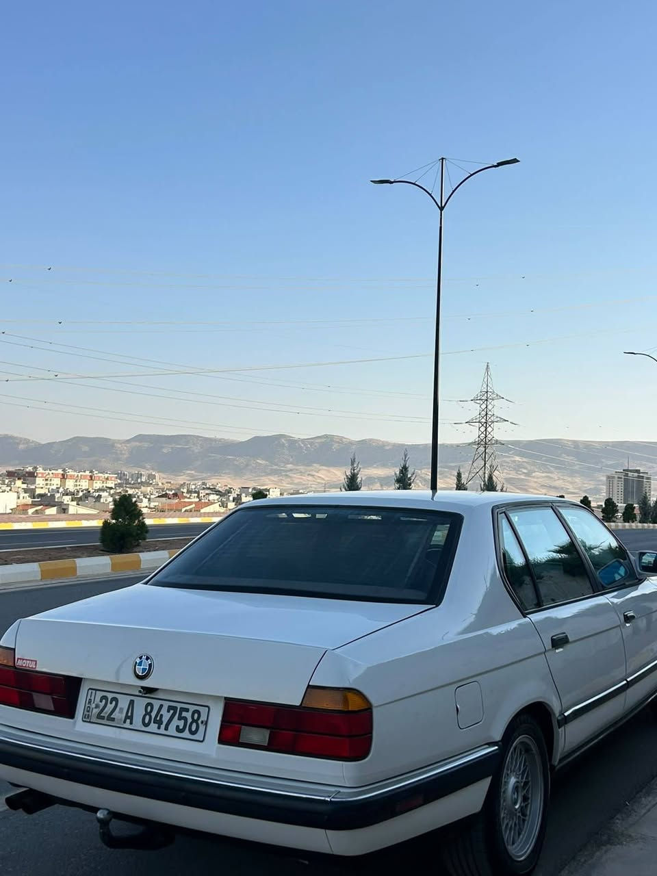 🖤سلام عليكم شباب انشالله الكل بخير🤍
سيارت صاحبنه  للبيع 1993 744Li محرك ٨ 
محرك ٧٤٤  ٨سلندر.  الماني مواصفاته:  
🖤دكمه Sportو Snow
🖤داخل جلد اسود
🤍كشنات هيتر
🖤السياره لارج
🖤كشنات كرباءي
🤍دبل جام
🤍دخول ذكي
🤍٣ بردات
 🤍داخل صاج
🖤وياله ويه تايرات جدد

وبعد هوايه مواصفات شباب السياره نضيفه كير محرك تحويل غرامه كله بشرط كامل بأسمنه مابيه اي مصرف
وارد الماني سياره داخله بدون دواخل يدون حزام صبغ جماليه لسياره نضيفه سعره (٧٨) وبيه مجال للطيبين مكانه سليمانيه شباب كاتب كلشي اذا شراي خابر و تدللون.
السياره حيل مصروف عليه ونضيفه باقيه اذا تشوفه غاليه اتركه واكتب كلمه تؤجر عليه واني ممنون.                                                                
🖤🤍🖤🤍🖤🤍🖤🤍🖤🤍🖤🤍🖤🤍🖤🤍 

-***********

🖤سڵاو هاوڕێیان هیوام باشیتانە 🤍
  بۆ فڕۆشتن مەکینە 744Li 
مەکینە v8 کورت ٤٤ ٨ بستونه
مواسەفات ئەمەریکی:
🖤دوگمەی سپۆرت و بفر
🖤کوشن جلد ره ش
🤍كشنات هيتر
🖤٣ پەردە
🤍ناو ساج
🖤ویل و تایي تازه
 دەبل جام 
🤍حاسەی پێش و دوا
🖤ده ركا لارج
🤍لايتي كامل تازه
چەند مواسەفاتێکی تریش
سیارەکە زۆر تازەیە و بە ناوی خۆمەوەیە هیچ مەسرەفێکی تیا نییە
حيزام بۆیاخه  نييه زور باك و جوان ماوته وه
نرخ:٧٨ و مەجالێکی کەم 
سەیارەکە لە سلیمانیە 
🖤🤍🖤🤍🖤🤍🖤🤍🖤🤍🖤🤍🖤🤍🖤🤍
ژمارەی موبایل:***********
