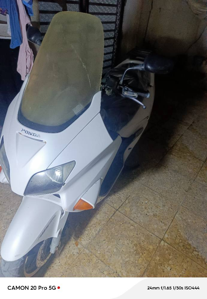 0.6دراجه 
مكاني بغداد الحسينية الراشدية 
رقم
*********** صحار, شمال الباطنة
