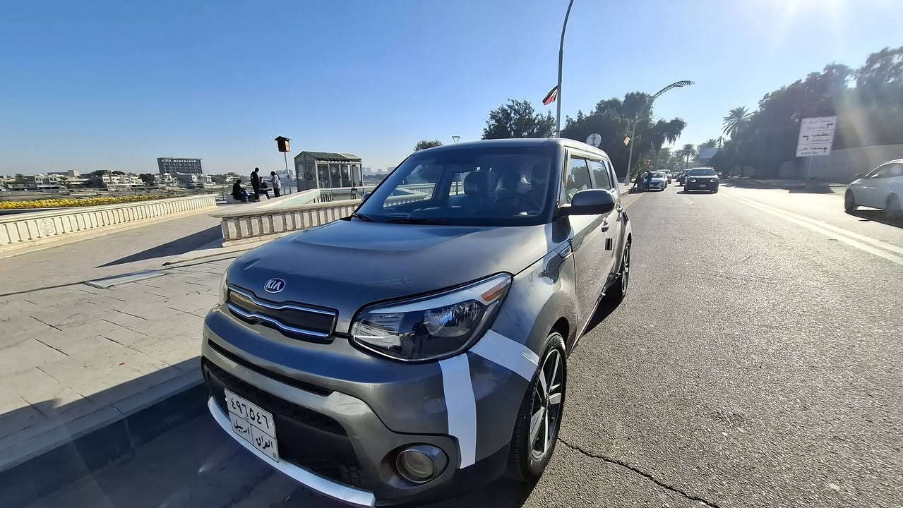 السلام عليكم
Gdiصول ٢٠١٨ مكينة 2000
وارد امريكي رقم اربيل وكالة خاصة السنوية باسم شخص  
(مو شركة)
 كير محرك مكفول و بيهة تكحيل 
ماشية ٧٢
كامرة خلفية
شاشة 
تبريد تدفئة فول
بطارية جديدة
جاهزة للهزة
مكان بغداد الكاظمية
للتواصل  على الواتساب
***********
السعر ١١٨ وبيهة مجال بسيط
