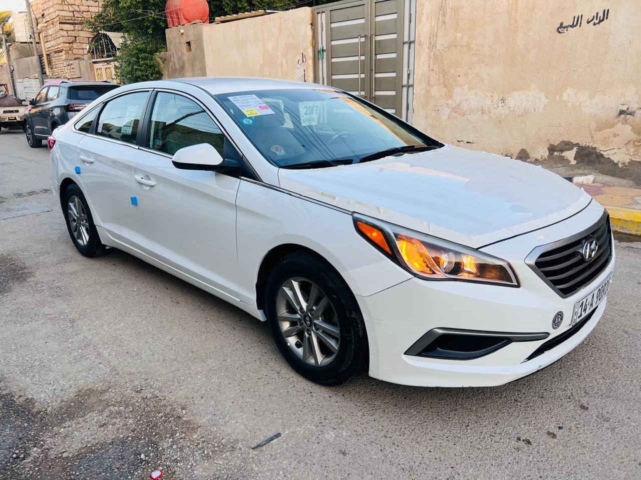 السلام عليكم 
مكلف بالنشر 
سوناتا ٢٠١٧ وارد امريكي رقم بصرة انكليزي كير مكينه كفاله حداديه تخم تاير تدفئه تبريد السيارة جاهزة ماتصرف عليه الف حادثها باب خلف باب الصدر مع هلال الجاملغ صور الحادث موجوده السيارة لبل واحد 
السعر ١٢٣ 
الشراي يتصل بصاحبها مباشر *********** ابوحيدر.. البصرة, العراق
