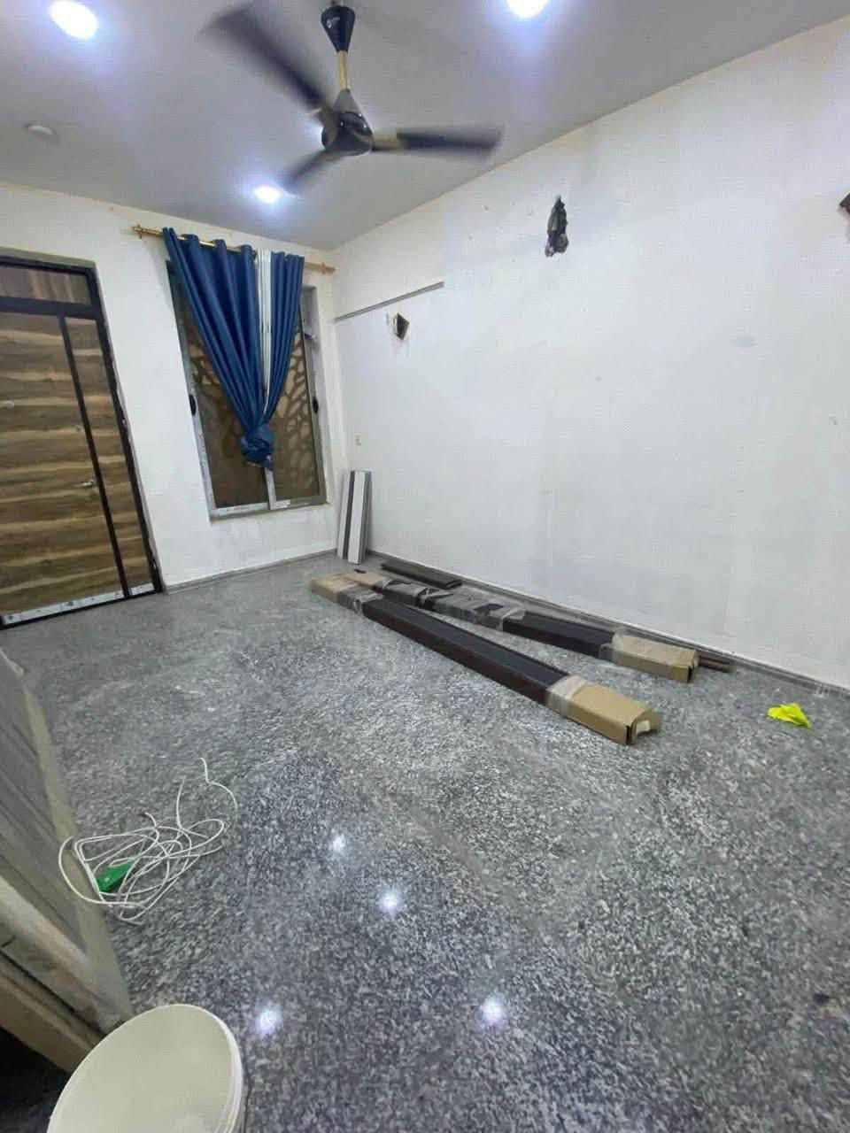 🏡✨ فرصة مميزة للإيجار في السيدية ✨🏡
بيت مرتب وجاهز للسكن مباشرة ✅
بمساحة 85 متر وموقع مناسب للعوائل 🌟

يحتوي على:
🔹 3 غرف نوم واسعة ومريحة
🔹 مطبخ
🔹 خدمات بكل طابق
🔹 تصميم عملي يوفر الراحة والخصوصية

📌 البيت جاهز للاستلام فوراً
لا تفوّت فرصة السكن بالمكان المناسب 🏠✨

📞 للاستفسار والحجز: ***********

💬 متوفر واتساب
