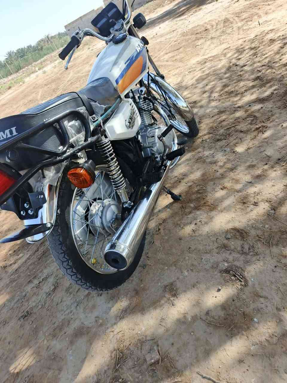 سلام عليكم دراجه نامه شلامجه شاصيه 2020نامه اصلي 7اوراق وتعميرته 25كفاله عامه كله شغاله مكفوله ما مفتوح برغي سعره 950وبيه مجال قليل مكانه ديوانيه حي العسكري شراي يتصل ***********
