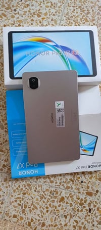 هونر باد X7 • ١٢٨/٨ رام • بطارية ٧٠٢٠