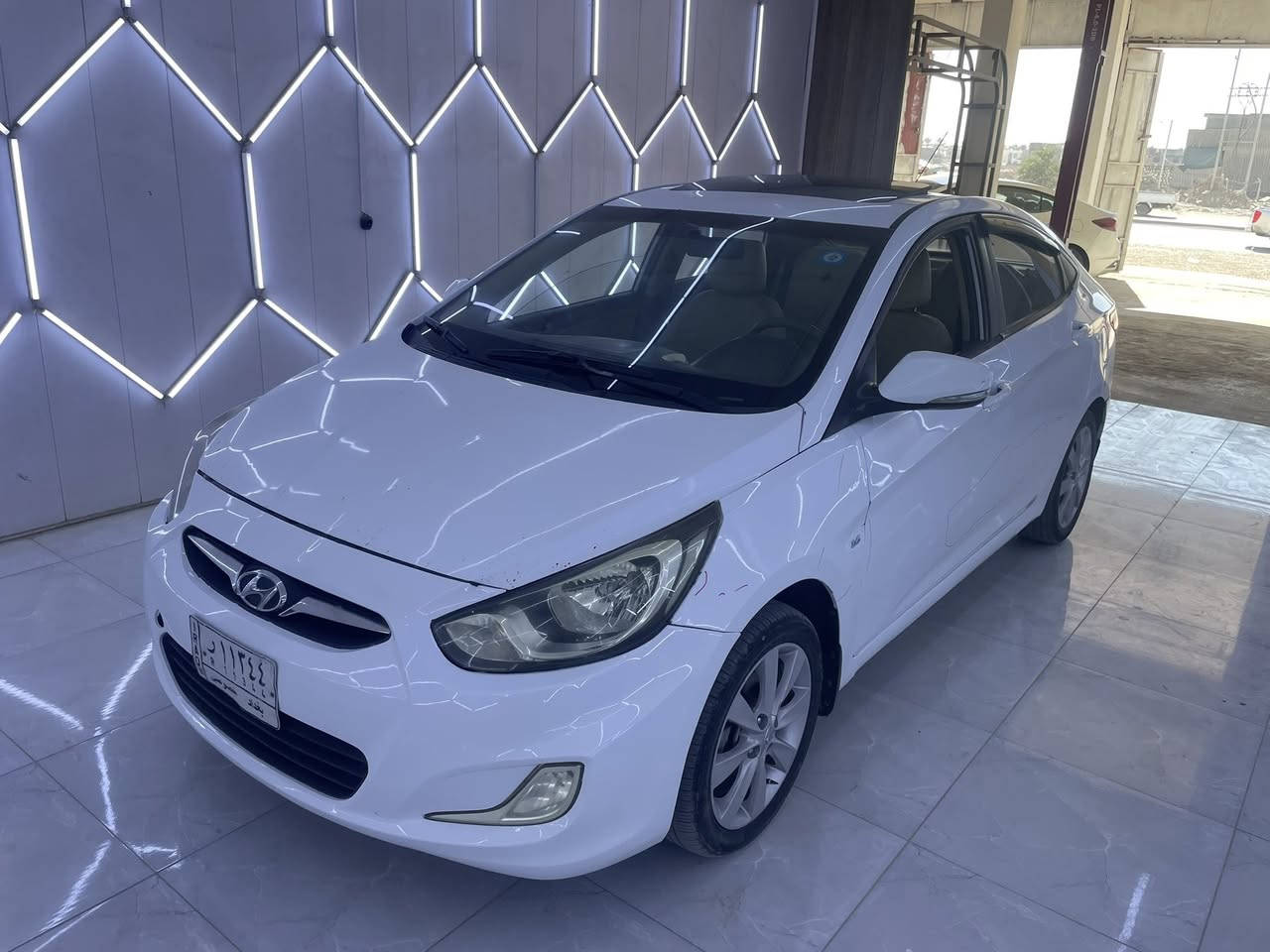 السلام عليكم
اكسنت موديل 13 خليجي شاشة كامرة فتحة 
محرك 1600 رقم بغداد باسمي سيارة حلوة وبدون نقص  تبريد ثلج   سونار مرفق الكيس  مفتوح ادامة فقط  مكانها بابل الحلة سعرها 87 وبيها مجال بسيط


**إذا كنت صاحب هذا الإعلان وتريد حذفه لأي سبب، رجاءا أرسل رسالة إلى الدعم الفني**