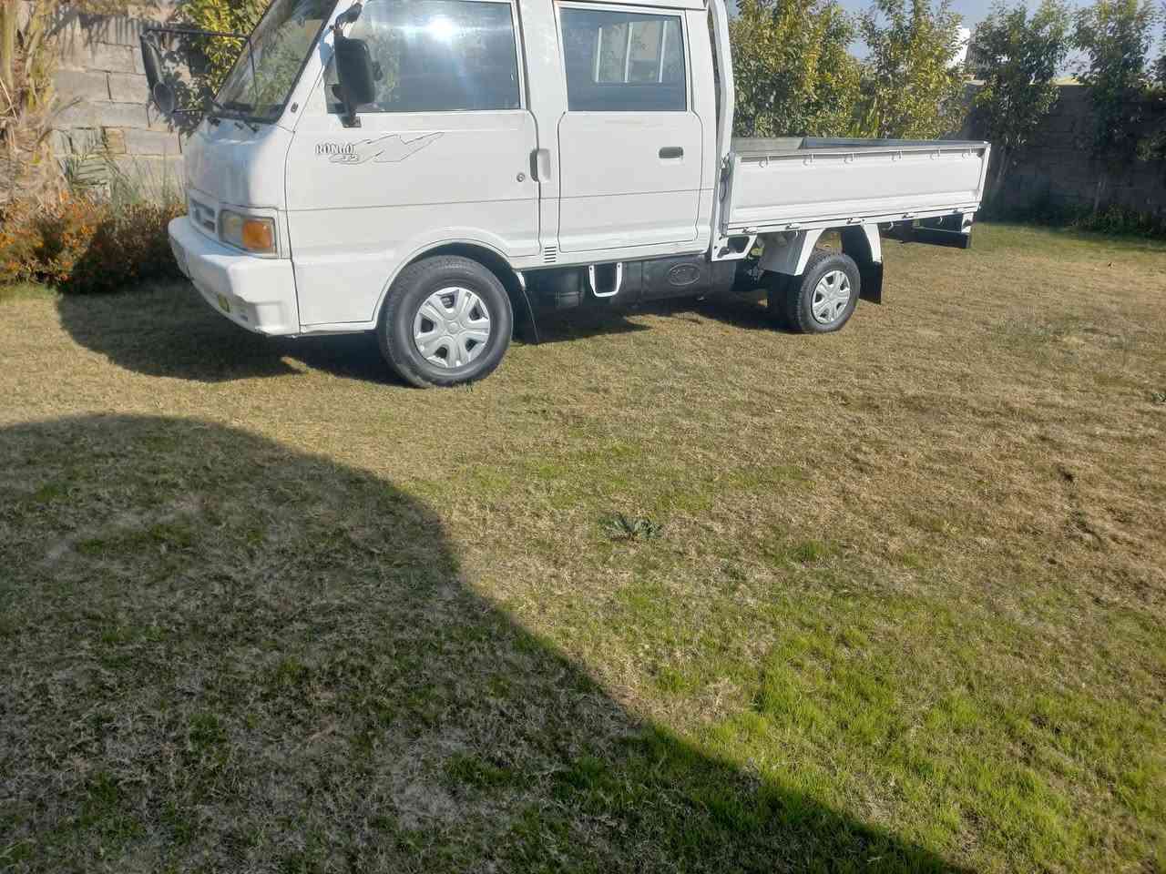 السلام عليكم ورحمة الله كيه دبل  موديل 95 رقم انكليزي  سته جنكال سياره جاهره محرك  كير اكسن تايرات كهربائيّ  شاصي مكفول مكان ابو غريب خان ضاري اتصل *********** السعر 65وبيه مجال
