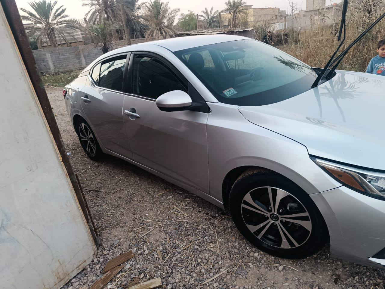 نيسان سنترا موديل 21 امريكي حادثها باب فقط لسياره ماشيه 55الف رقمها اربيل عنوانها  بصره سعرها 125 الاستفسار ***********
