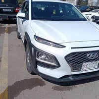 كونا ٢٠١٩للبيع ورد امريكي  حلوه سياره جديده بيها صبغ بحافت البنيد وسوي...