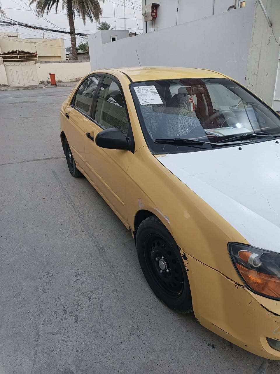 السلام عليكم
سبكترا 2008 رقم دولي ديالى 
ب76 وبيها مجال 
***********
