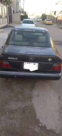 مارسدس دب موديل 91 مكينه بطه رقم بغداد بسمي السعر ٤٠ ورقه اتصال 077128...