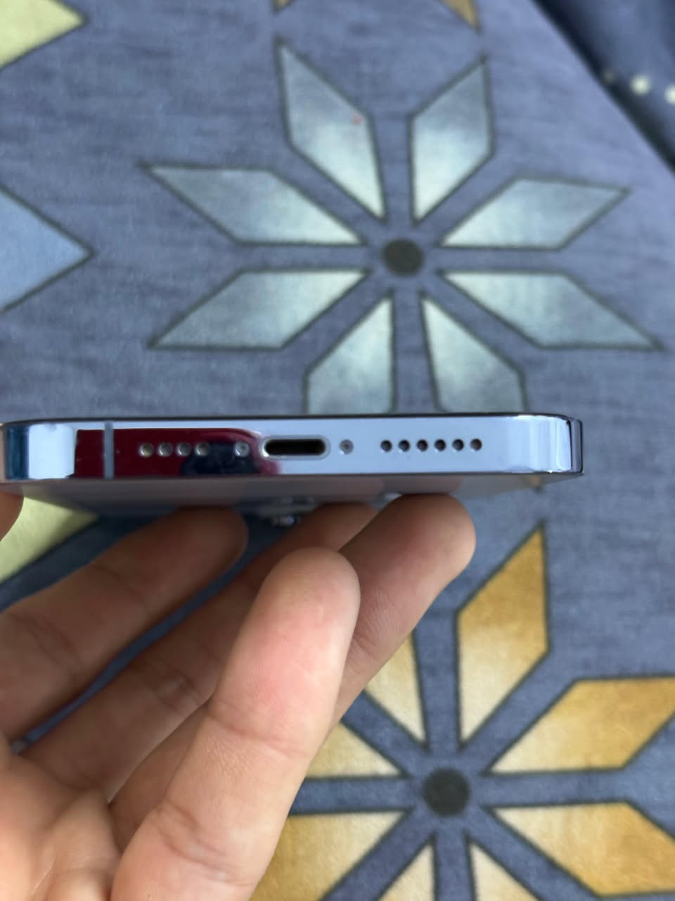 13 pro max 256 battery 🔋 78 
التلفون كلين و ما داخل صيانة ابداً 
التلفون ماستر 
بيع او مراوس ويه 16 عادي ذاكره 128


**إذا كنت صاحب هذا الإعلان وتريد حذفه لأي سبب، رجاءا أرسل رسالة إلى الدعم الفني**