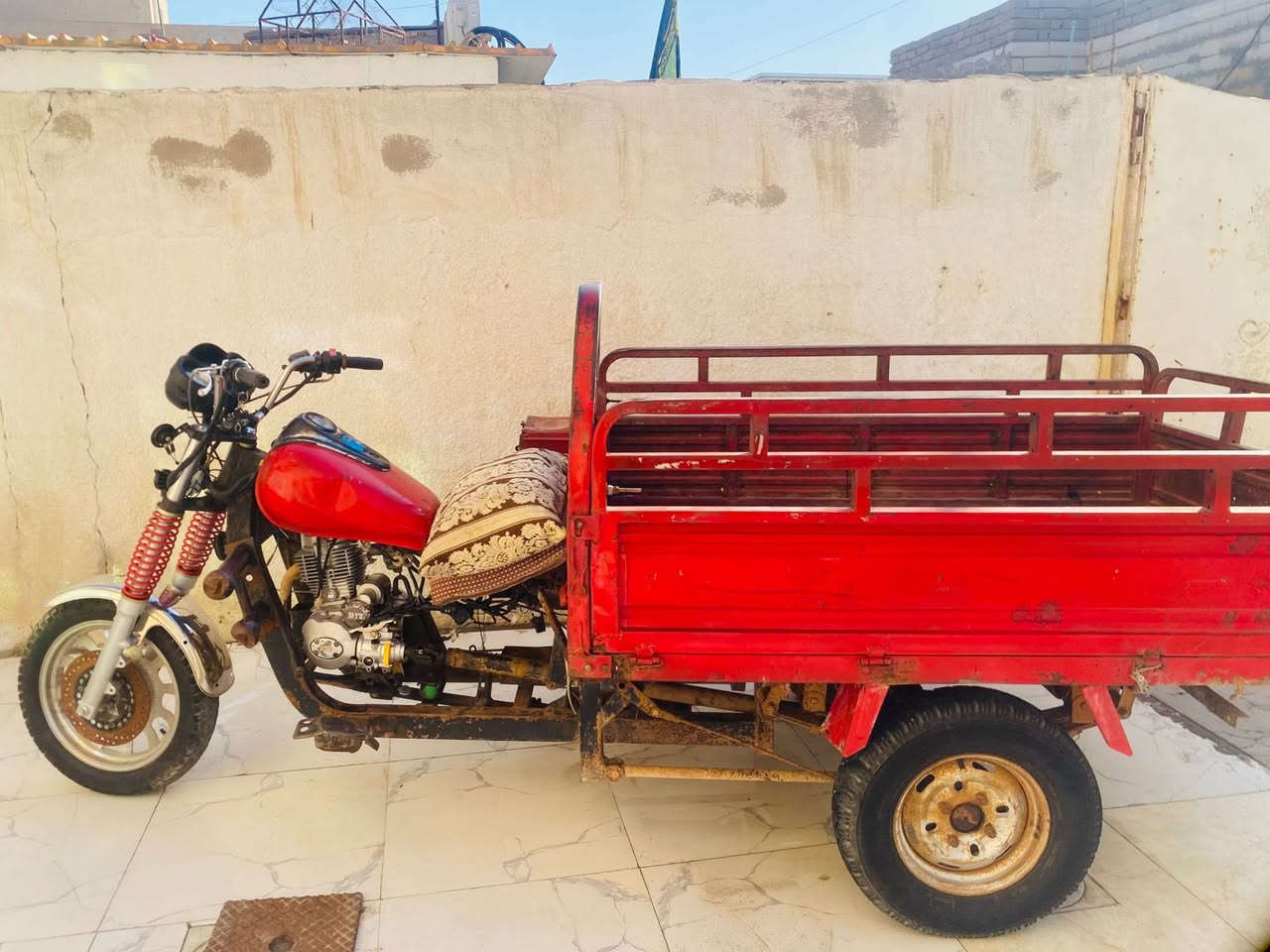 ستوته فرس ليفان ٢٠١٢ رقم اسود وسنويه
جاهزه مجهزه اشاير عينه لايتات وره وكدام 
ورك جديد دبلات جدد الكدام رنك جديد
اكسن لطش تايرات جوبلس جددد ٣ 
شاصي مكفول قطرت خياس مابيه 
السعر مليون ٤٥٠ وبيه مجال بصيط
المكان بصره قضاء المدينة 
***********
