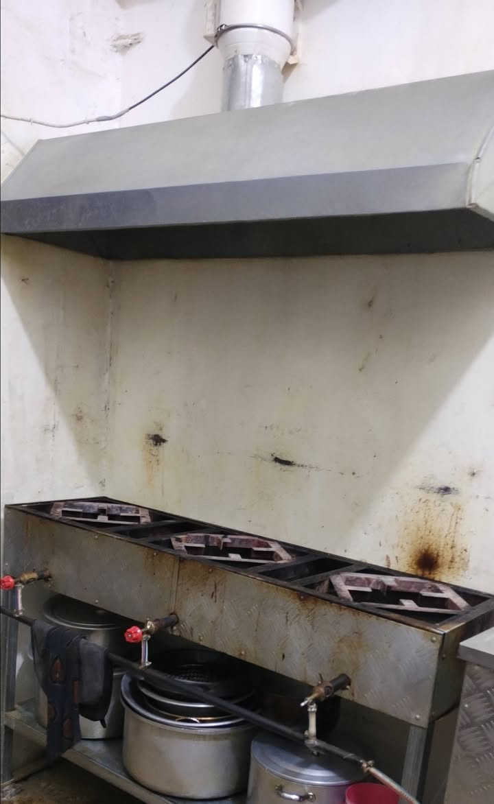 اغراض مطعم كاملة او مفرد للبيع البصرة الزبير


**إذا كنت صاحب هذا الإعلان وتريد حذفه لأي سبب، رجاءا أرسل رسالة إلى الدعم الفني**