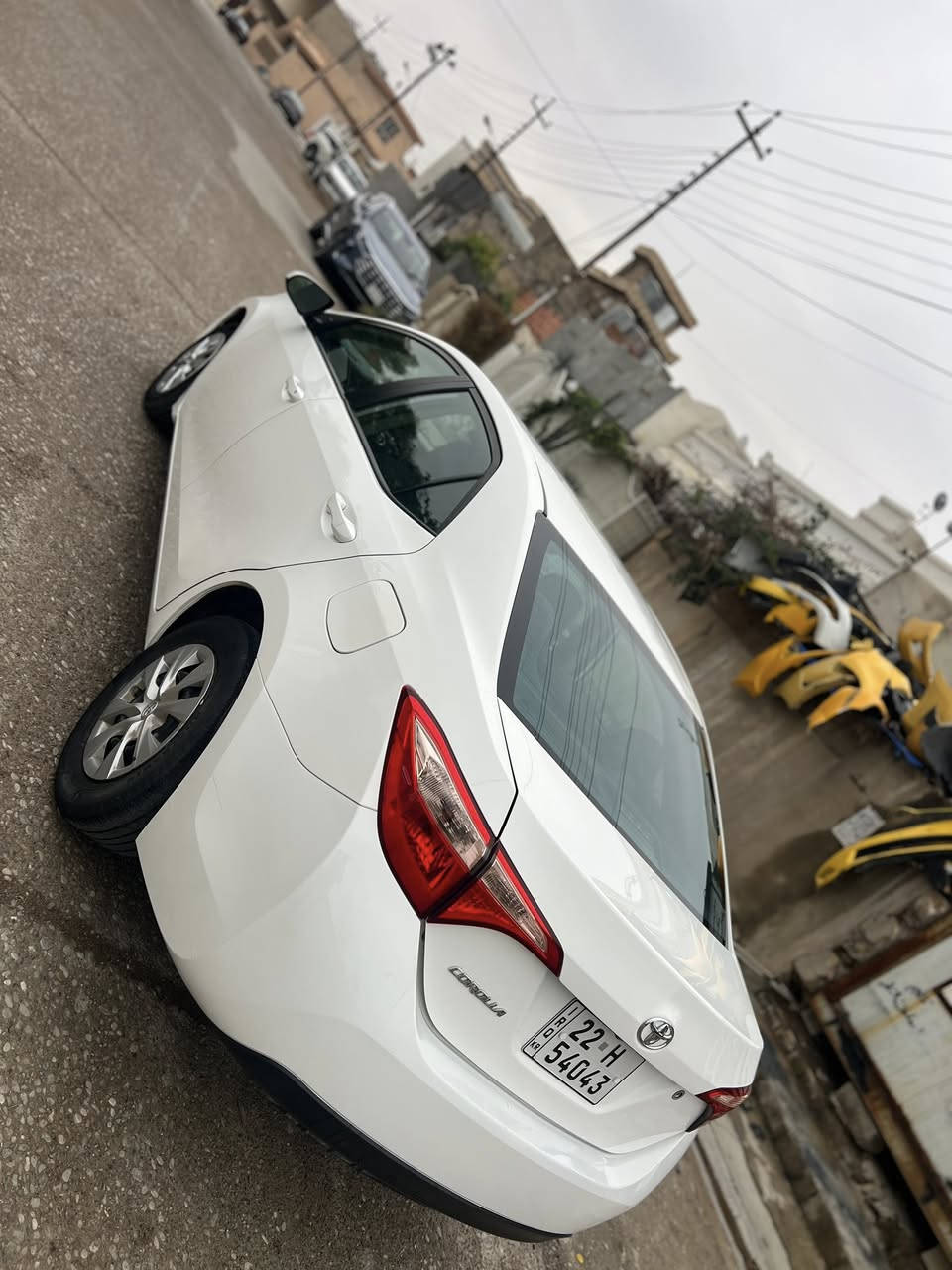 سلام عليكم كورلا موديل 2017 بدون صبغ بدون دواخل بدون يرباكات  جاملغ سكن امبدل ابلادي باب السكن مفتوح رادار حجر صالنصه كله موجود تايرات جديد صدر امامي خلفي جديد سنويه لغاية 2030 رقم هزه  جديد ماشيه 92 
مكاني كركوك 
السعر 150
 رقم موبايل***********
