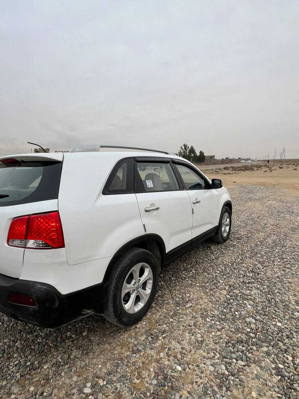 السلام عليكم كيه سورنتو 13 /7راكب موصفاتها معروفه محرك 4 السعر 160وبيها مجال السونار مالها موجود بل صور رقم الهاتف ***********
