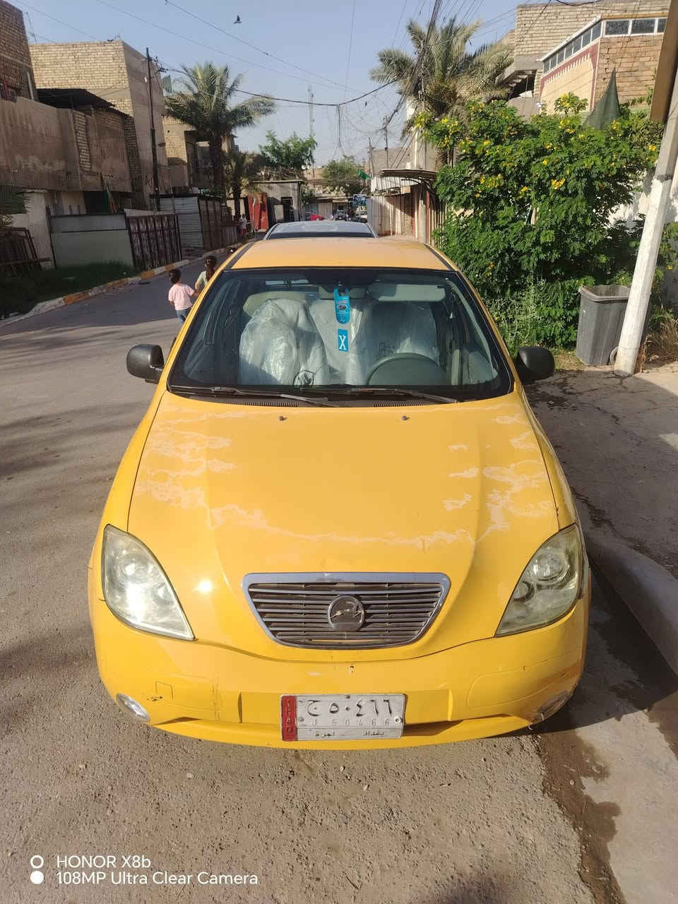 طيبه موديل 16بيهه هذه الجاملغ مثل ما موضح بلصوره كير مكينه جديد مكفول تخم تاير جديد سياره جاهزه من كلشي السعر ٣٢ او بيهه مجال مكان السياره بغداد الدولعي ***********
