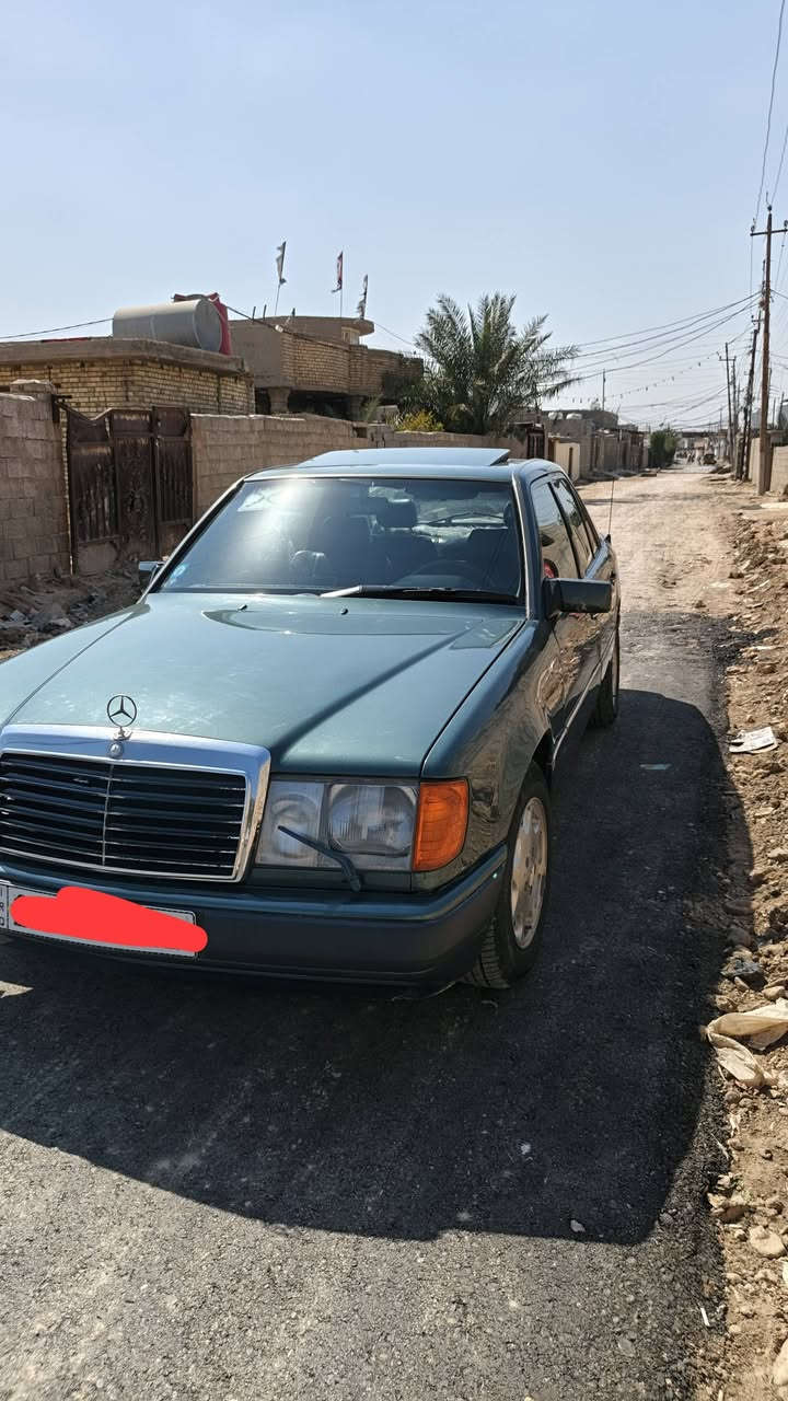 السلام عليكم متوفر مارسدس ٩١ مضروبة بجم أمامي.. مكينة وكير فول. مكلف بالنشر.
رقم صاحب السيارة‏‪***********ب
