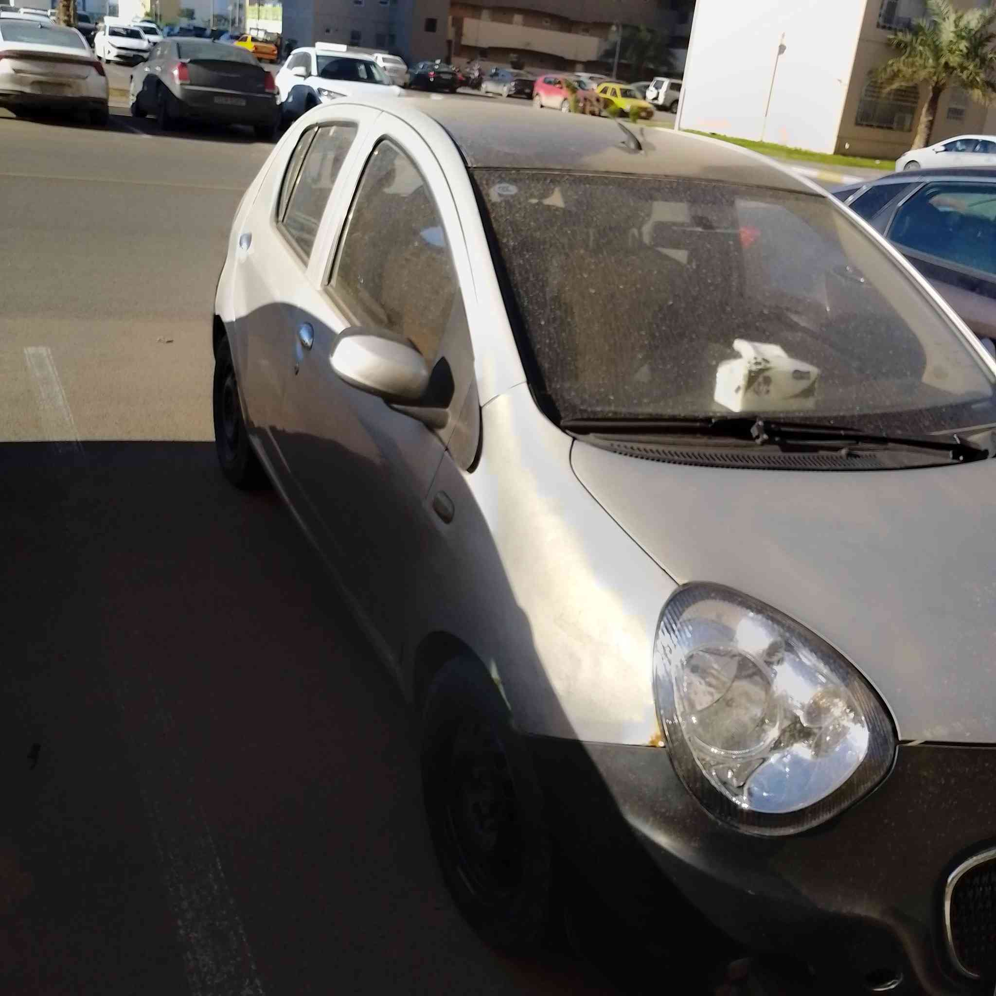 باندا 13كيرمحرك خيرمن الله كهربائيات كلها شغاله بيها طخطخات على البارد بيها رشات صبغ بسيطه نقص بس غاز تبريد وادرايم شفت السايق بي طگطه السعر 46بيها مجال ***********متواجد واتساب اوماسنجر مجمع بسمايا السكني
