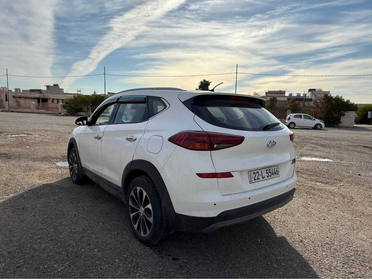 تۆکسۆن مۆدێل ٢٠٢٠ جێ جێ بۆیاغی هەیە بە سبوغ عام دەفرۆشین پشتو و پێشی کەپسە ٦٤ هەزار ڕۆیشتیە سەنەوی هەتا ٢٠٢٩ نوێیە چوار تایەو ویلی نوێی لۆ بەسترایە گێر و مەکینەش بە شەرت*********** أربيل, العراق
