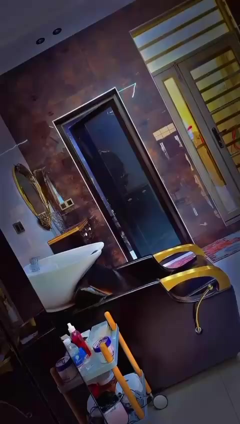 ✨ تالين بيوتي للسيدات ✨
الجمال عنوانكِ… ونحن سرّ تألقكِ
نقدّم لكِ في تالين بيوتي مجموعة متكاملة من خدمات العناية والجمال بأحدث الأساليب وعلى أيدي كادر محترف، لنمنحكِ إطلالة أنيقة تليق بكِ في كل الأوقات.

💄 خدماتنا تشمل:
▪️ المكياج الاحترافي لجميع المناسبات
▪️ تصفيف الشعر (استشوار – تسريحات عصرية)
▪️ العناية بالبشرة
▪️ خدمات التجميل المتكاملة

📍 العنوان: مجمع بهاء المدن – قرب جامع ملك القدوس
📞 للحجز والاستفسار: ***********

✨ لأنكِ تستحقين الأفضل… اختاري تالين بيوتي ✨
