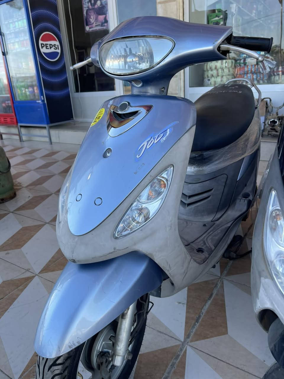 يا الله ماكس عدلة + ماكس منغولي 
حاوية شرط بدون غسل بدون بوليش 
دهن + باتري جديد شرط نكرة سلف 
ختم واحد كفرات وسواد وي المكينة 🈵

متوفر نقد ومتوفر اقساط على الماستر الرافدين 

للاستفسار زيارة المحل حي النفط قرب ماركت الجود 
او الاتصال على : ***********-***********
